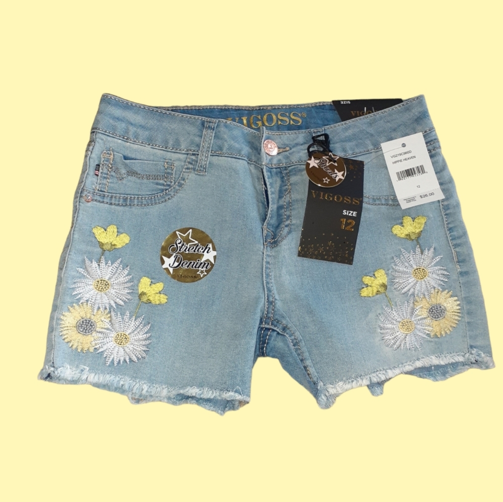 - VIGOSS HIPPIE HEAVEN CHELSEA SHORTS. NWT
